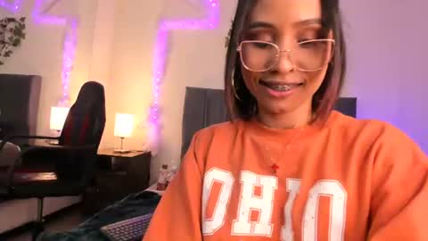 Snapshot of lucerop_ chatting on 07-17-26, 03:46 Lucero online show from 07-17-26, 03:46
