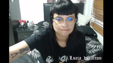 Snapshot of lucia_d_carton chatting on 01-28-25, 03:36 Lulu DCarton online show from 01-28-25, 03:36