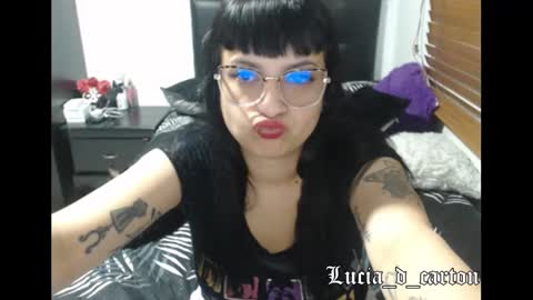 Snapshot of lucia_d_carton chatting on 02-04-25, 04:05 Lulu DCarton online show from 02-04-25, 04:05