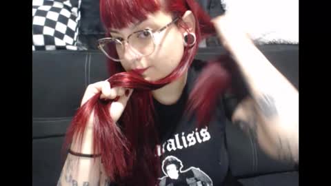 Lulu DCarton online show from 01-14-26, 03:56