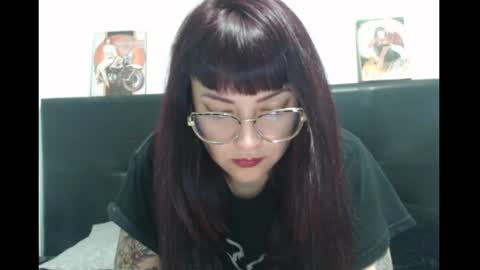 Snapshot of lucia_d_carton chatting on 04-29-26, 03:21 Lulu DCarton online show from 04-29-26, 03:21