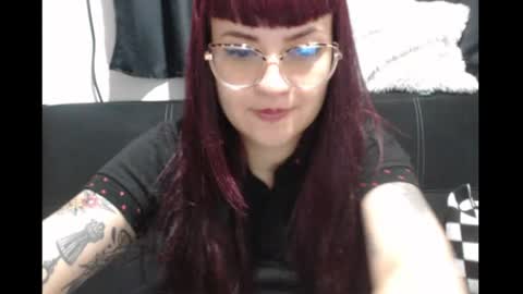 Snapshot of lucia_d_carton chatting on 05-02-26, 06:07 Lulu DCarton online show from 05-02-26, 06:07