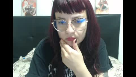 Snapshot of lucia_d_carton chatting on 05-12-26, 03:47 Lulu DCarton online show from 05-12-26, 03:47