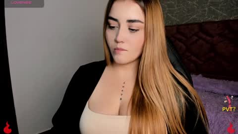 lucia star  online show from 01-16-25, 09:19