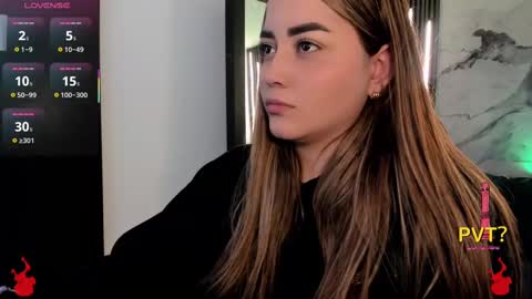 lucia star  online show from 09-12-25, 06:52