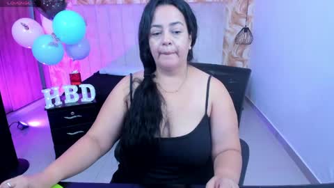 Lucia Vonne online show from 05-30-26, 07:44