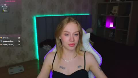 Snapshot of lucia_wiwi chatting on 06-03-26, 08:47 lucia_wiwi online show from 06-03-26, 08:47