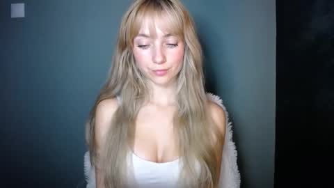 Lucy online show from 11-07-25, 07:47