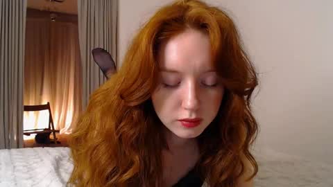 Lucia online show from 03-04-25, 07:22