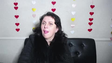 Snapshot of luciami chatting on 01-23-25, 11:36 LuciaMi online show from 01-23-25, 11:36