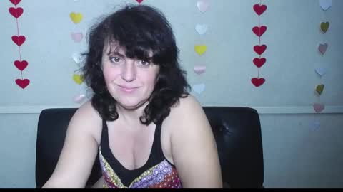 Snapshot of luciami chatting on 01-31-25, 12:06 LuciaMi online show from 01-31-25, 12:06