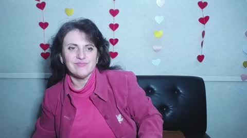 Snapshot of luciami chatting on 02-03-25, 12:14 LuciaMi online show from 02-03-25, 12:14