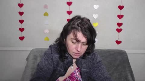 Snapshot of luciami chatting on 02-16-25, 12:10 LuciaMi online show from 02-16-25, 12:10