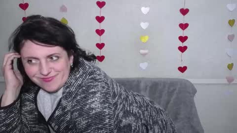 Snapshot of luciami chatting on 02-20-25, 12:52 LuciaMi online show from 02-20-25, 12:52