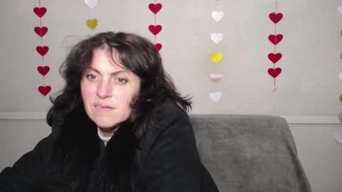 Snapshot of luciami chatting on 02-28-25, 02:09 LuciaMi online show from 02-28-25, 02:09