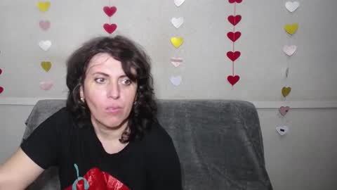 Snapshot of luciami chatting on 03-09-25, 09:24 LuciaMi online show from 03-09-25, 09:24