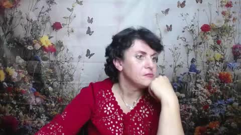 Snapshot of luciami chatting on 09-25-25, 06:55 LuciaMi online show from 09-25-25, 06:55
