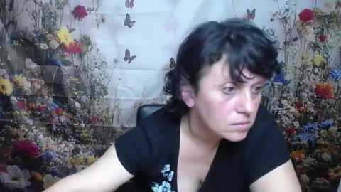 Snapshot of luciami chatting on 09-30-25, 05:18 LuciaMi online show from 09-30-25, 05:18