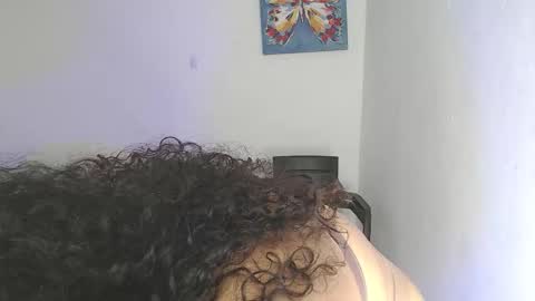 luciana online show from 11-29-25, 09:40