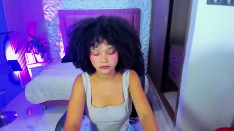 LUCIANA  online show from 02-10-26, 11:36