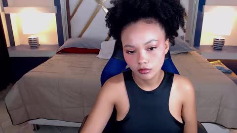 LUCIANA  online show from 02-12-26, 11:16