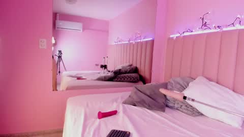 lucianablake online show from 04-06-26, 04:46