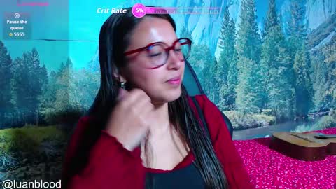 Lucy online show from 01-14-26, 06:02