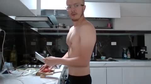 Snapshot of lucianneo chatting on 11-15-25, 01:29 LucianNeo online show from 11-15-25, 01:29