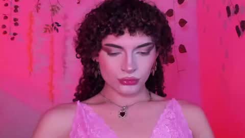 Lucy or Lucian 3 Come to my social Links3   online show from 06-12-26, 08:13