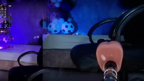 Snapshot of luciareid chatting on 06-23-26, 02:37 Lucia online show from 06-23-26, 02:37