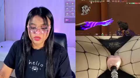 Snapshot of luciareid chatting on 07-09-26, 02:43 Lucia online show from 07-09-26, 02:43