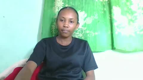 lucie196645 online show from 04-18-26, 09:35