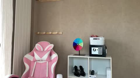 Lucie hot follow me on  online show from 11-30-25, 09:46