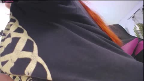 Lucie   online show from 03-27-26, 01:00