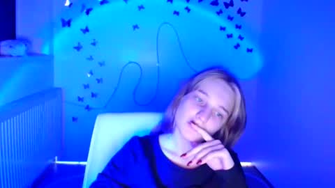 Lucie online show from 11-28-25, 11:07