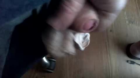 Snapshot of lucienal chatting on 11-09-25, 04:33 lucienal online show from 11-09-25, 04:33