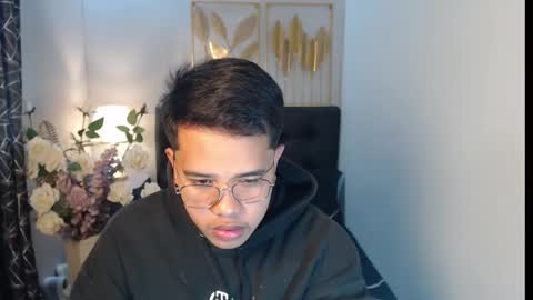 Snapshot of luciferhotcum chatting on 02-03-25, 11:42 Luciferhotcum online show from 02-03-25, 11:42