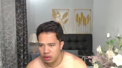 Snapshot of luciferhotcum chatting on 02-19-25, 06:43 Luciferhotcum online show from 02-19-25, 06:43