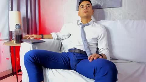 Leo online show from 01-21-25, 02:26