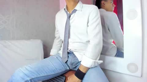 Leo online show from 03-03-25, 02:15