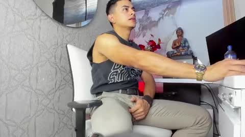 Snapshot of lucii_fer_ chatting on 05-09-26, 11:48 Leo online show from 05-09-26, 11:48