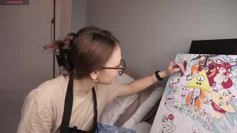 Snapshot of lucilacapinpin chatting on 12-14-25, 04:56 Mira online show from 12-14-25, 04:56