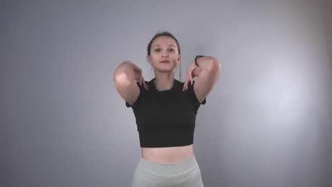 Snapshot of lucilacapinpin chatting on 12-16-25, 05:07 Mira online show from 12-16-25, 05:07