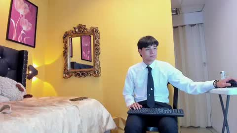 luckk_ online show from 05-22-26, 04:52