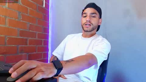 lucky_blessed online show from 10-22-25, 03:12