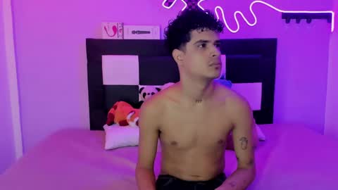 Snapshot of lucky_boys_x chatting on 05-30-26, 12:24 Stven online show from 05-30-26, 12:24