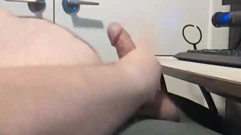 Snapshot of lucky_chance32 chatting on 09-25-25, 02:48 lucky_chance32 online show from 09-25-25, 02:48