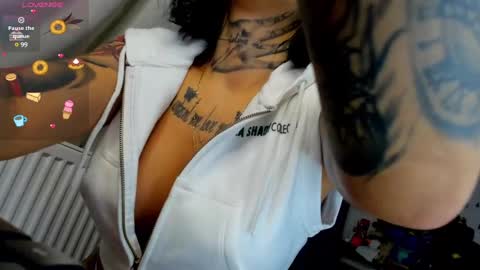 lucky_deniz online show from 01-14-25, 08:04