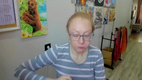 lucky_licky20 online show from 04-09-26, 02:22