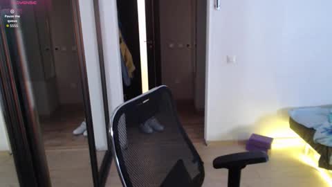 Iron Jhon online show from 11-22-25, 05:50